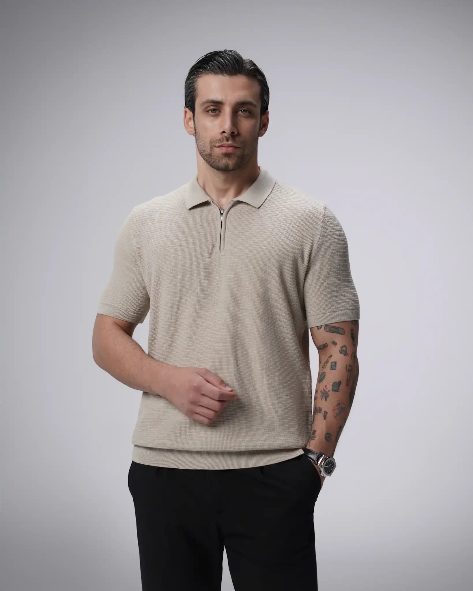 110443041316636 پولوشرت بافت نیم زیپ یقه برگرد مردانه کد 443 - تصویر 1
